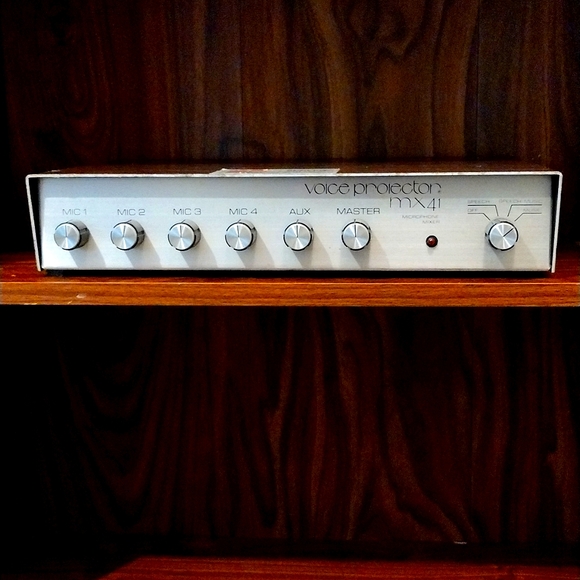 VINTAGE Lectrosonics, Inc. MX-41 voice protector microphone mixer - Picture 2 of 4